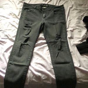 Black ripped american eagle jeans
